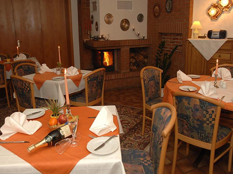 Hotel-Restaurant Zum Roeddenberg Osterode am Harz Экстерьер фото